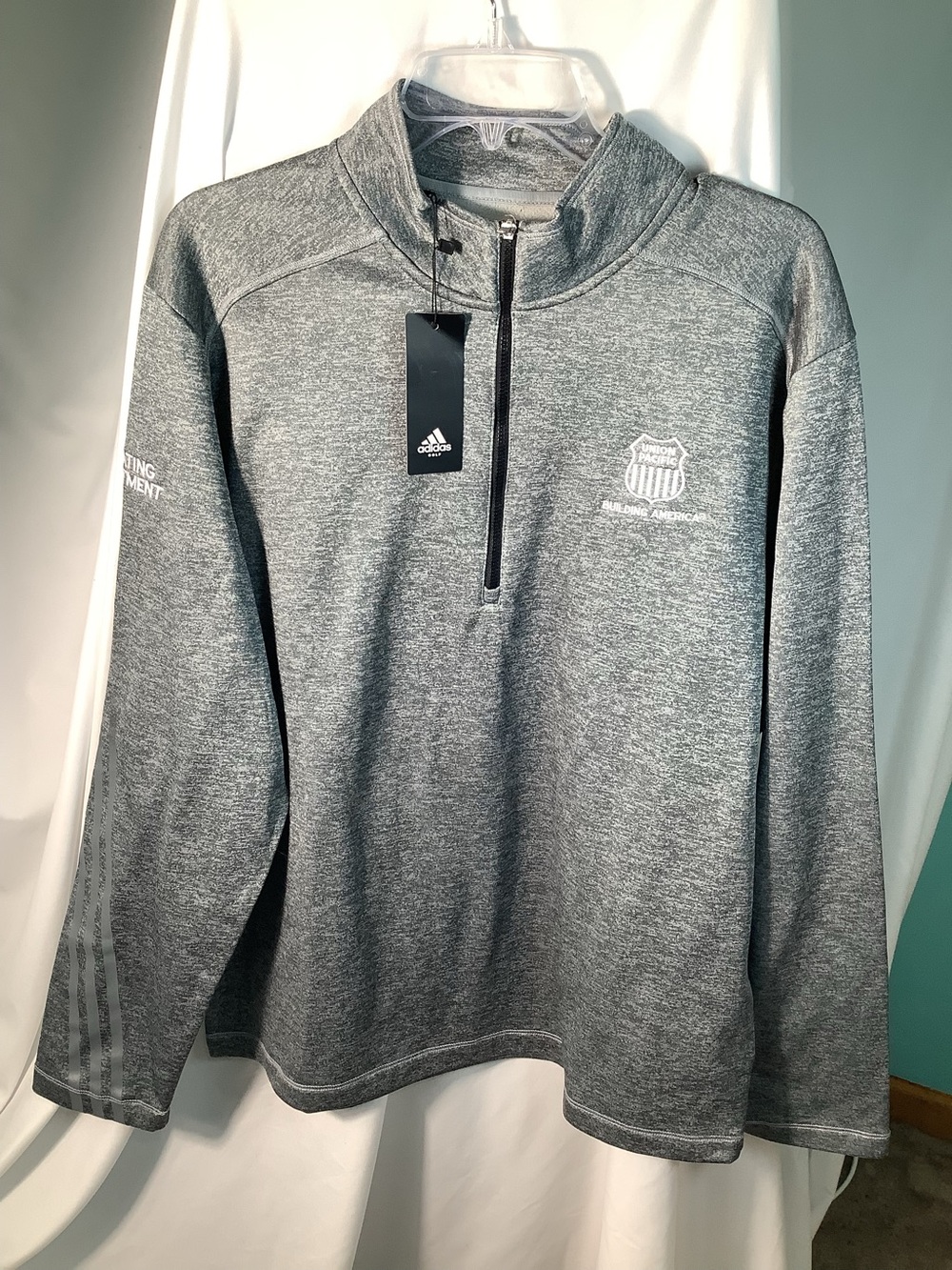 Adidas Union Pacific Railroad golf 1/4 zip Pullover - Large - New